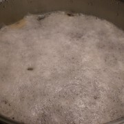 Sabe o que é essa espuma toda??