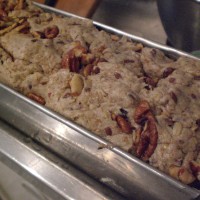 Pão integral com pecans crocantes