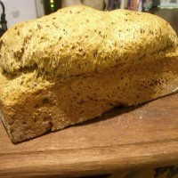 Pão de trigo integral com linhaça